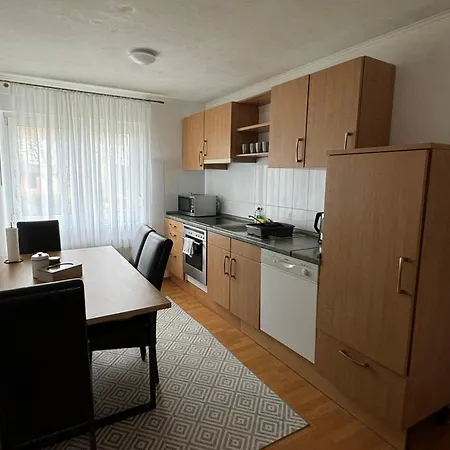 Mitten In アパート フルダ